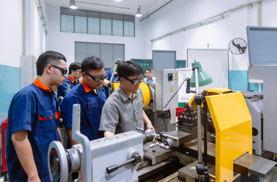 Sinh viên Trường Cao đẳng Công nghệ cao Đồng An trong giờ thực hành. Ảnh: NTCC. cao-dang-cong-nghe-cao-2982.jpg