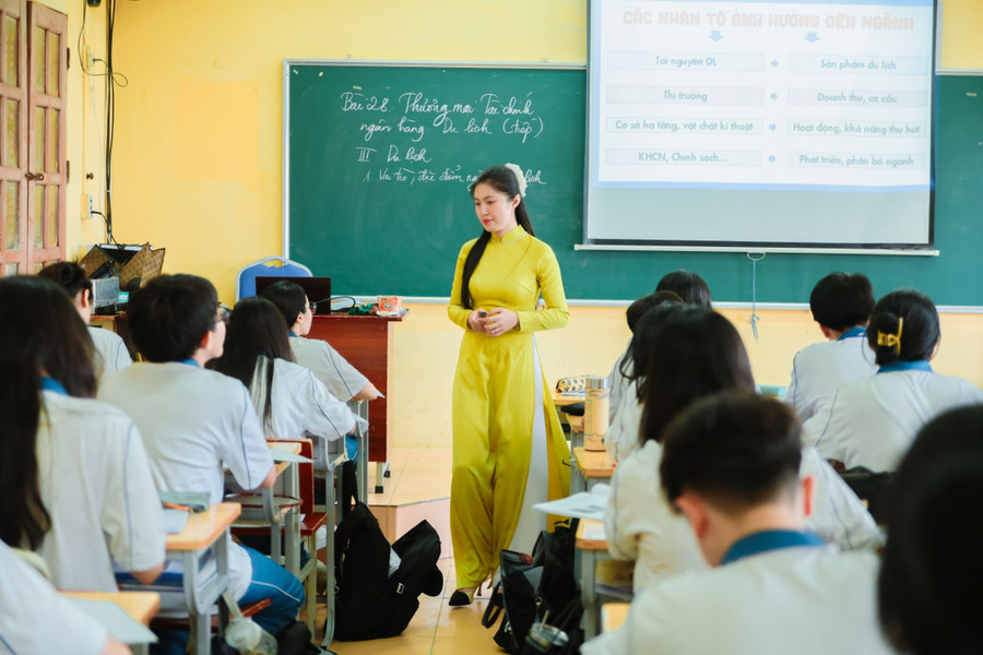 Giờ học tại Trường THPT Chuyên Nguyễn Trãi (Hải Phòng).