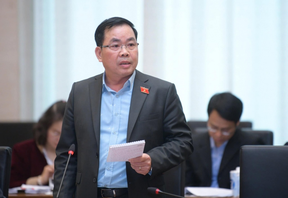 Doanh nhân: Cầu nối giữa chính sách và thị trường Doanh nhân: “Cầu nối” giữa chính sách và thị trường