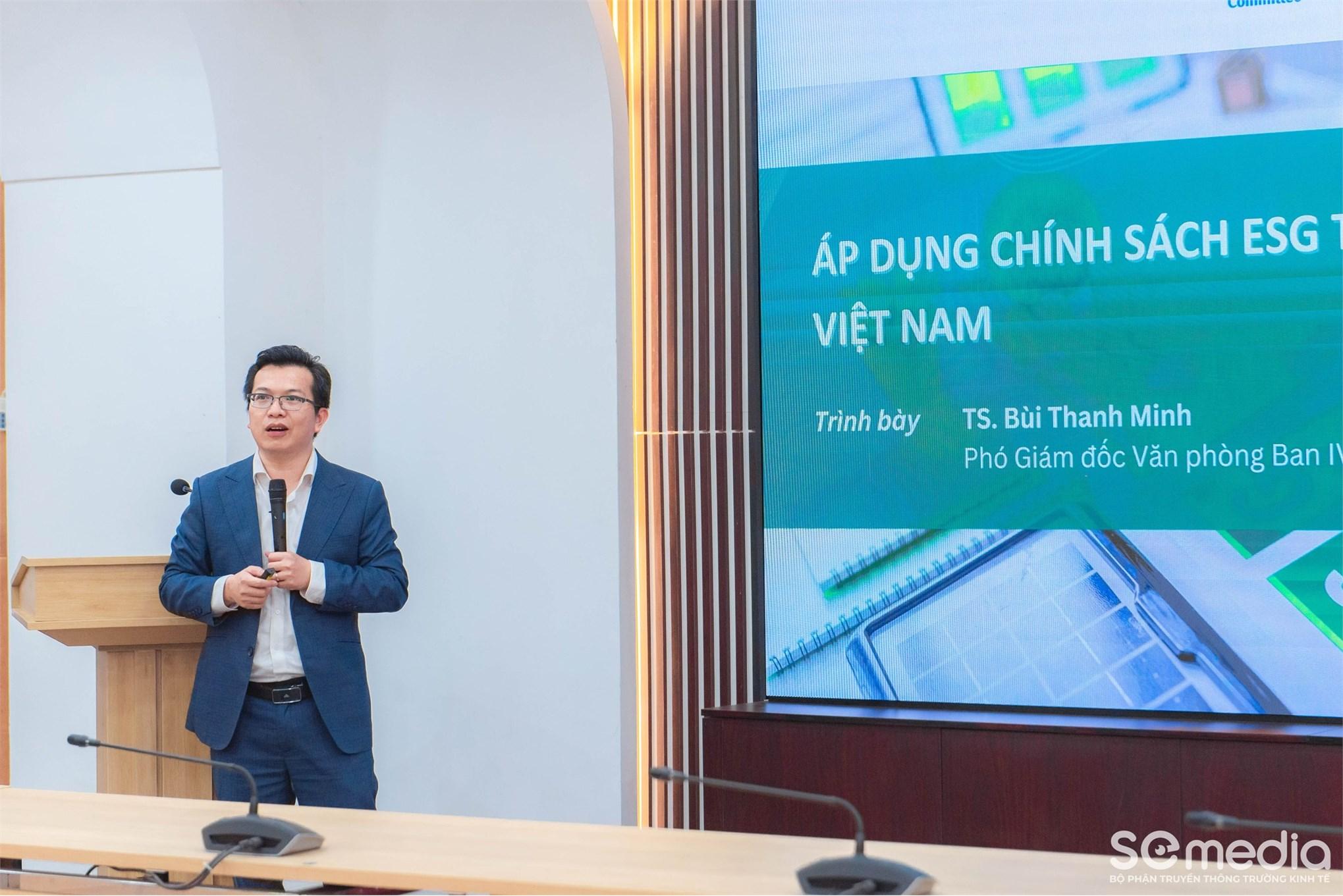 TS. Bùi Thanh Minh cùng đại diện các doanh nghiệp đã cùng thảo luận về khả năng áp dụng ESG trong bối cảnh thực tế tại Việt Nam, từ đó đề xuất các giải pháp hoàn thiện chính sách pháp lý sát sườn.