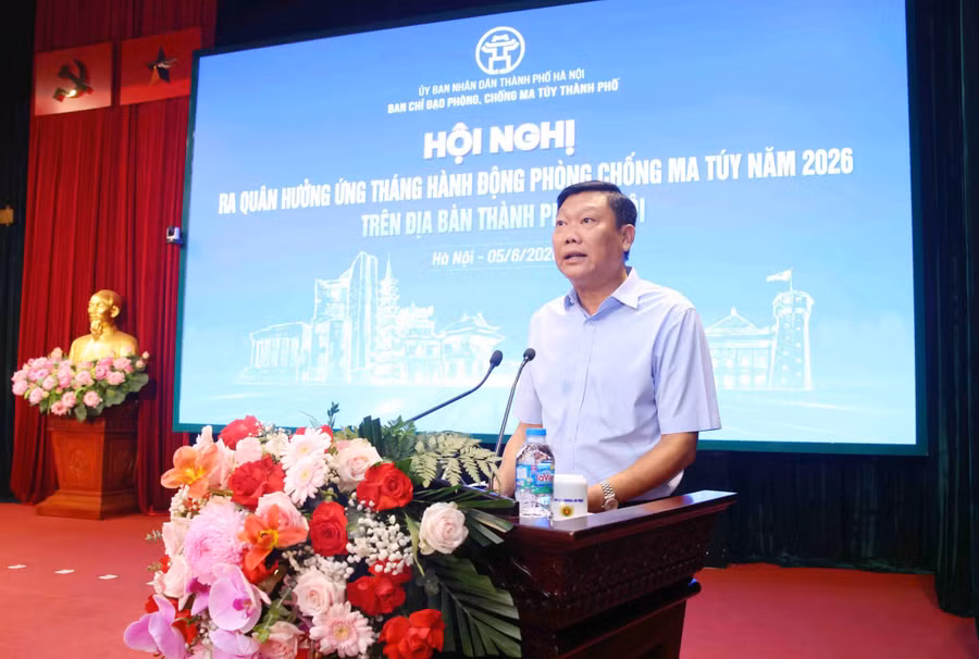 Phó Chủ tịch UBND TP Hà Nội Đỗ Anh Tuấn phát biểu chỉ đạo tại hội nghị. z7902867256710-72e714058c2beb92fa338c9f3d48be86.jpg