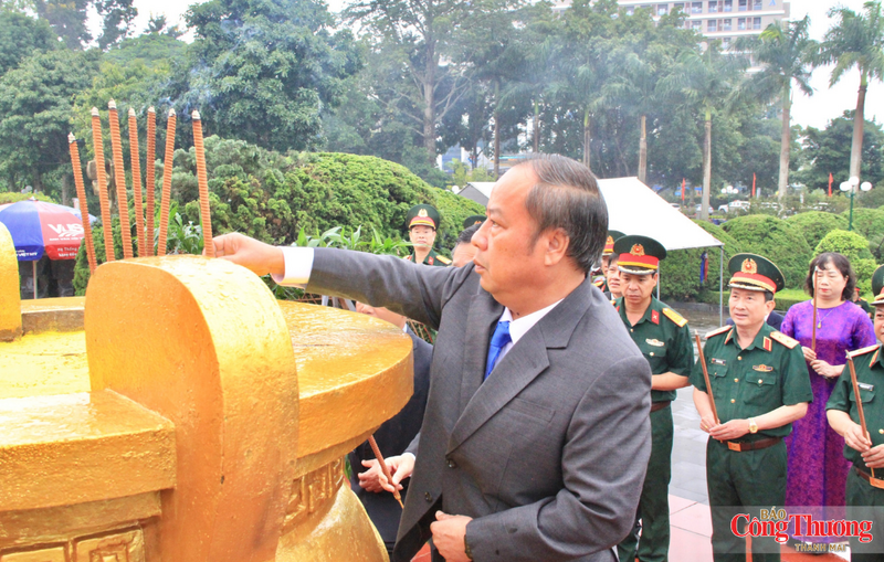 Gia Lai tổ chức trọng thể lễ viếng, tri ân các Anh hùng liệt sĩ - 9