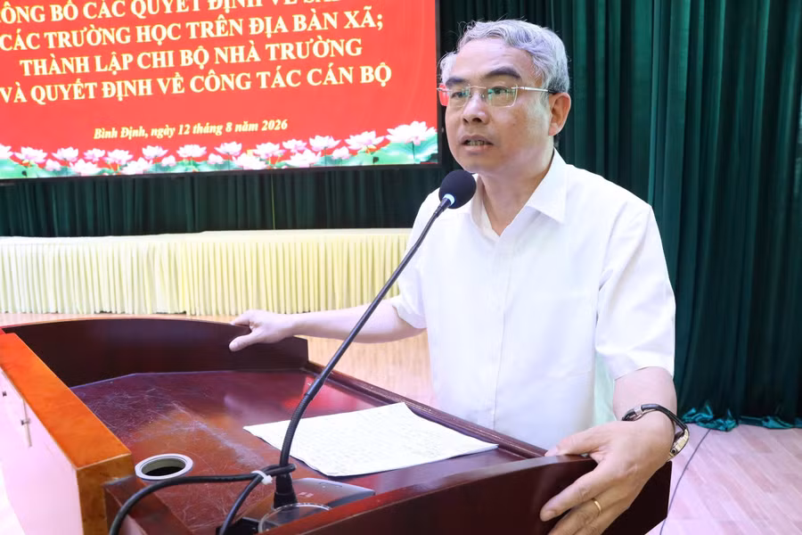 ong-pham-dong-thuy.jpg