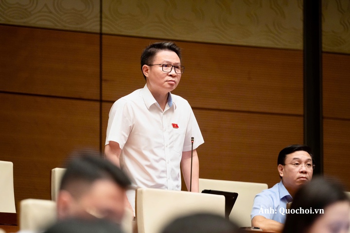 Đại biểu Nguyễn Minh Tuấn (đoàn ĐBQH Phú Thọ) đề xuất nhiều nội dung liên quan đến quyền lợi của nhà đầu tư trong kinh doanh bất động sản.