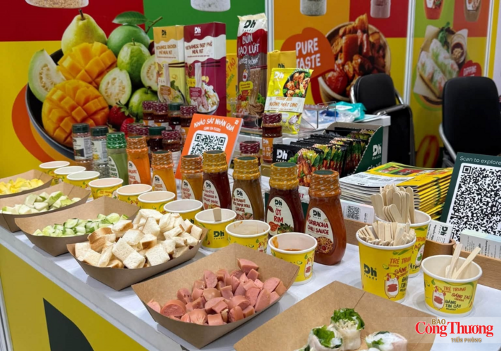 Gian hàng giới thiệu sản phẩm của Dh Foods tại Viet Nam International Sourcing 2026.