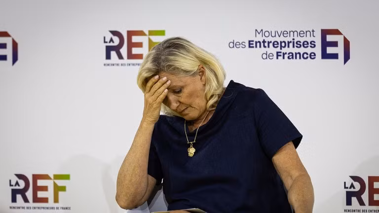 Chính trị gia cánh hữu người Pháp Marine Le Pen.